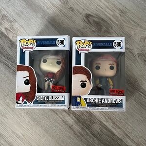 Funko Pop! Riverdale Bundle – Cheryl Blossom & Archie Andrews (Hot Topic Exclusi